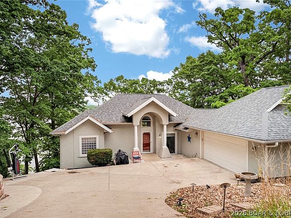 2nd image of 446 Crown Point Dr