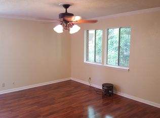 909 9th Ave N APT 5, Columbus, MS 39701