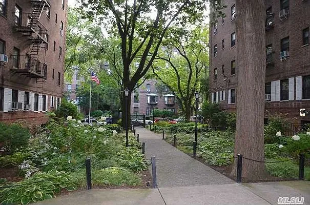 Sold by Gotham West Realty LLC | media 26