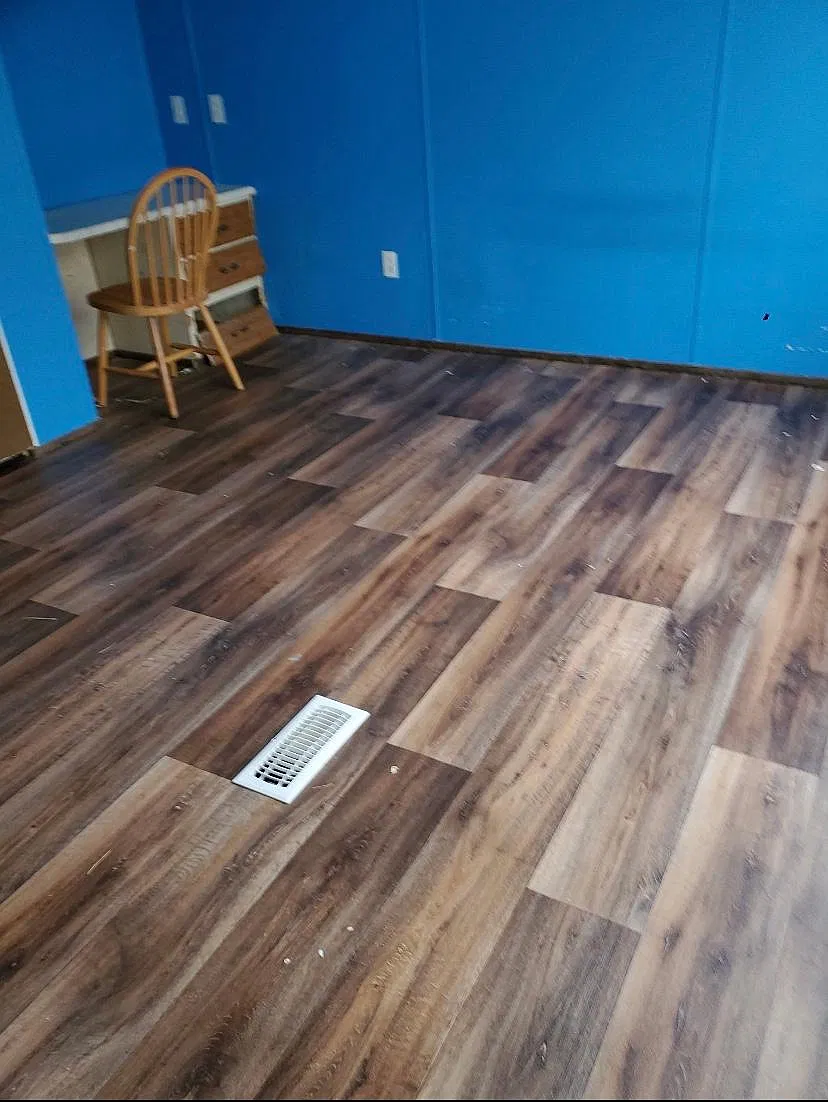 108 Hane Cir — Photo 2