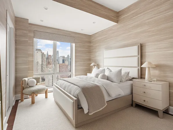 60 Riverside Boulevard image 10 of 20