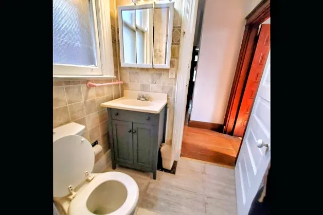 2451 Maplewood Ave #1 — Photo 7