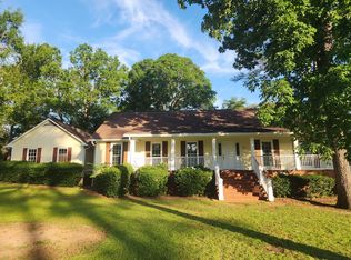 2501 W Alberson Dr, Albany, GA 31721