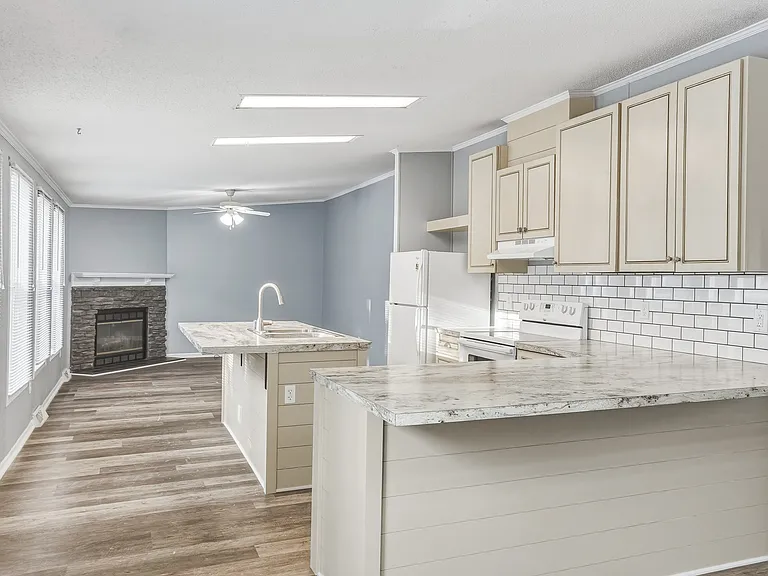 408 Ocean Spray Dr — Photo 13