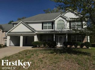 135 Apache St SW, Atlanta, GA 30331