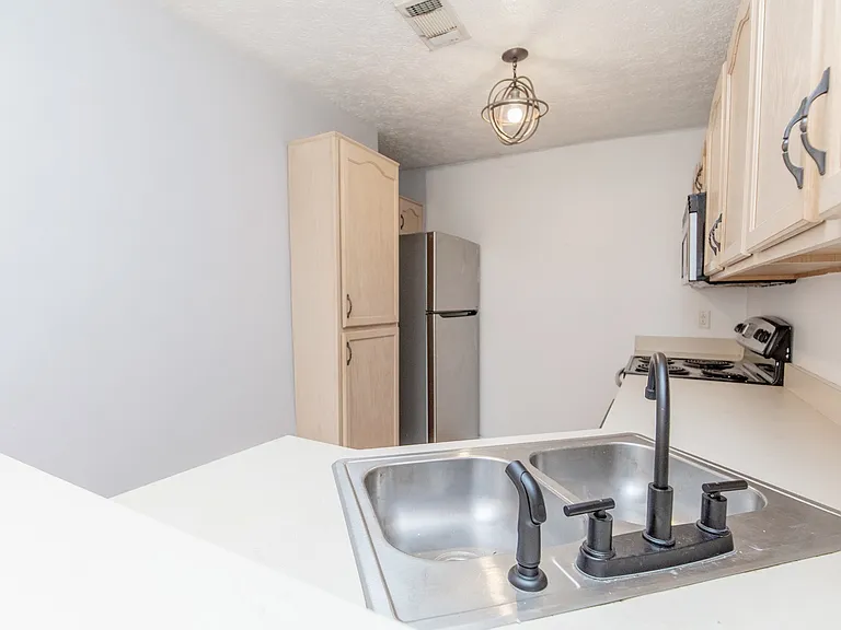3058 Penn Meade Way — Photo 6