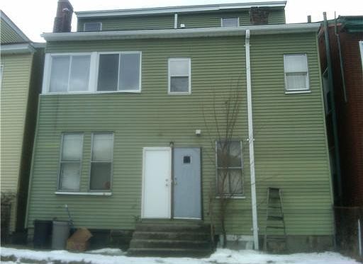 Building Photo 4
