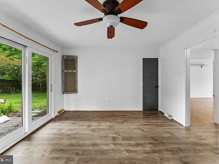 203 Maple St — Photo 21