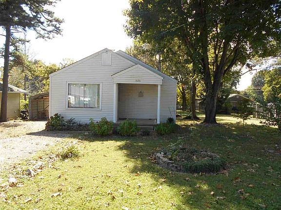 2nd image of 1626 Seifert Dr