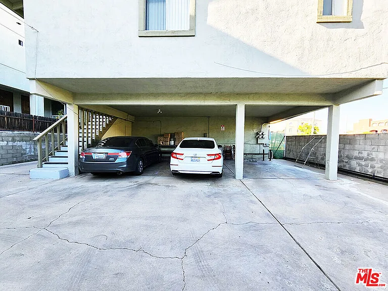 4732 Elmwood Ave #3 — Photo 7