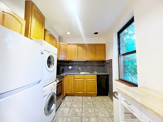 Rented by Corcoran | media 2