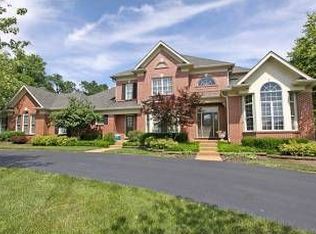 408 Conway Pine Ct, Saint Louis, MO