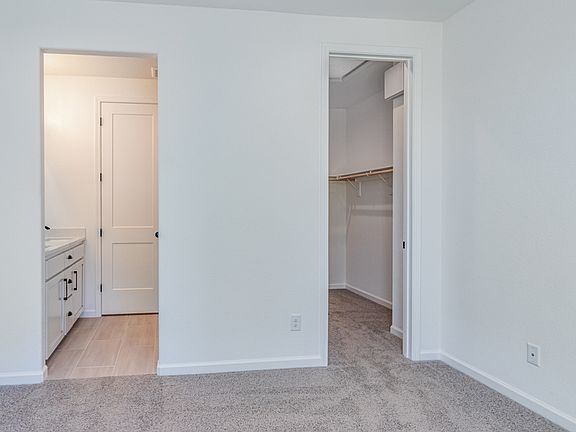 5th image of 8234 Caminata Ln