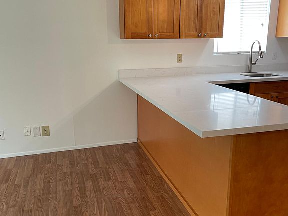 4th image of 17428 52nd Ave W APT 16
