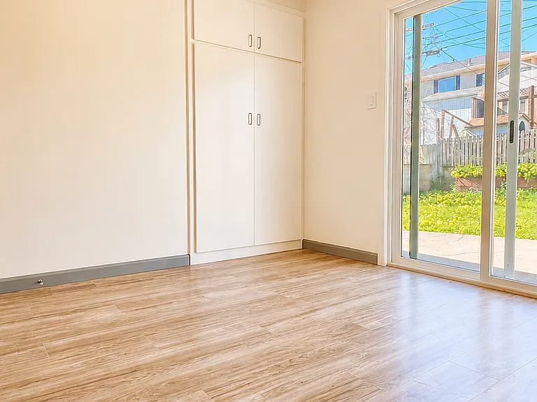 21 Emerald Ct — Photo 13