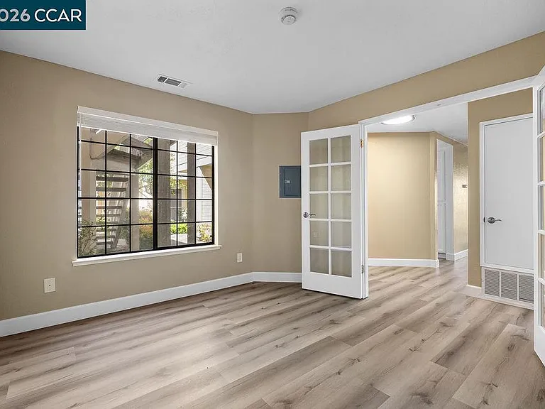 109 Devonwood — Photo 18