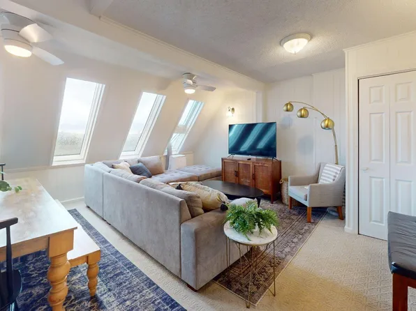 306 Leatherbark #B, Snowshoe, WV 26209