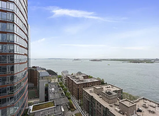 Sold by Ann Ferguson, LLC | media 1