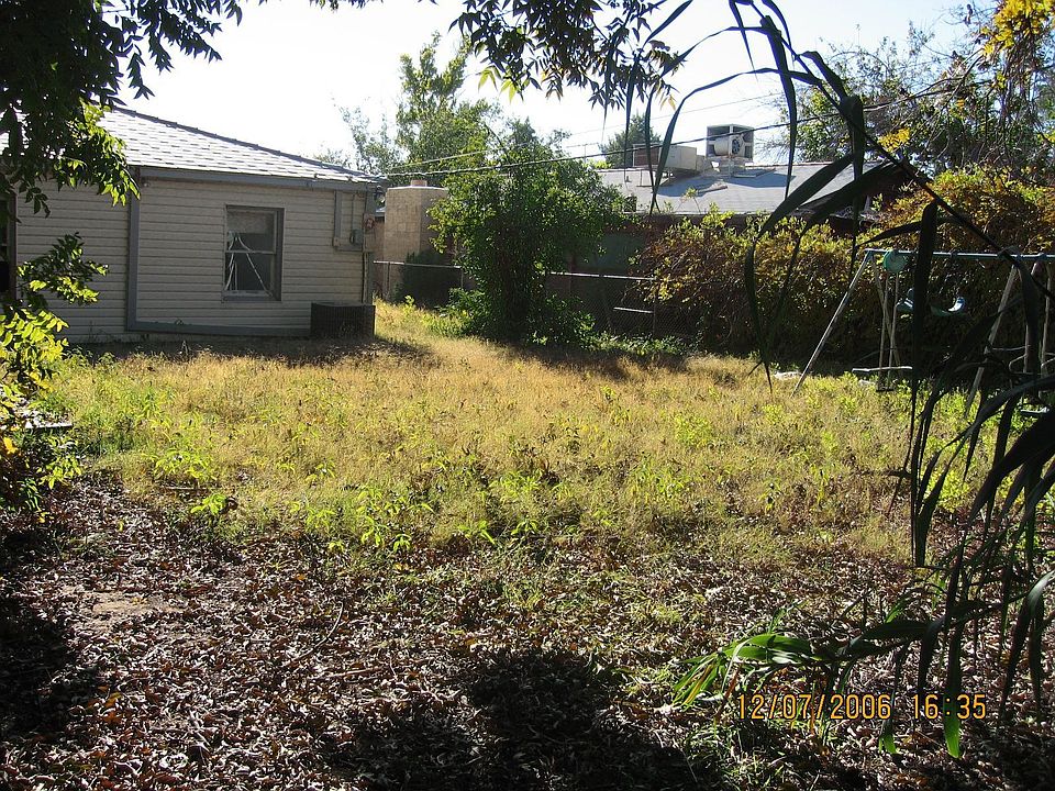 2nd image of 1810 W Heatherbrae Dr