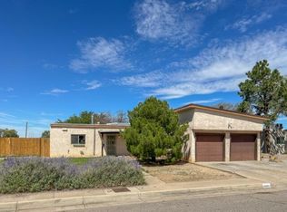 1201 Marron Cir NE, Albuquerque, NM 87112