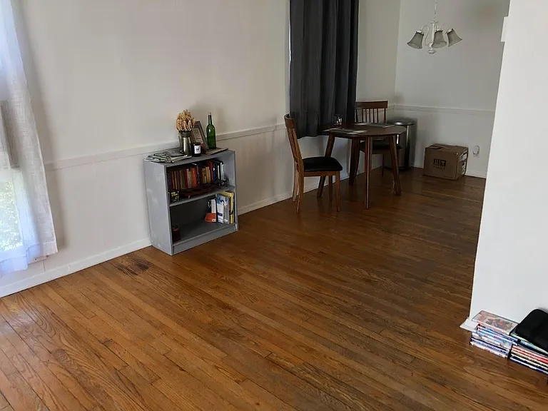 902 E Holston Ave — Photo 11