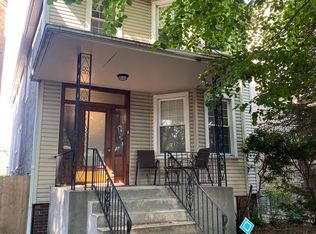 2124 W Berteau Ave #2, Chicago, IL 60618