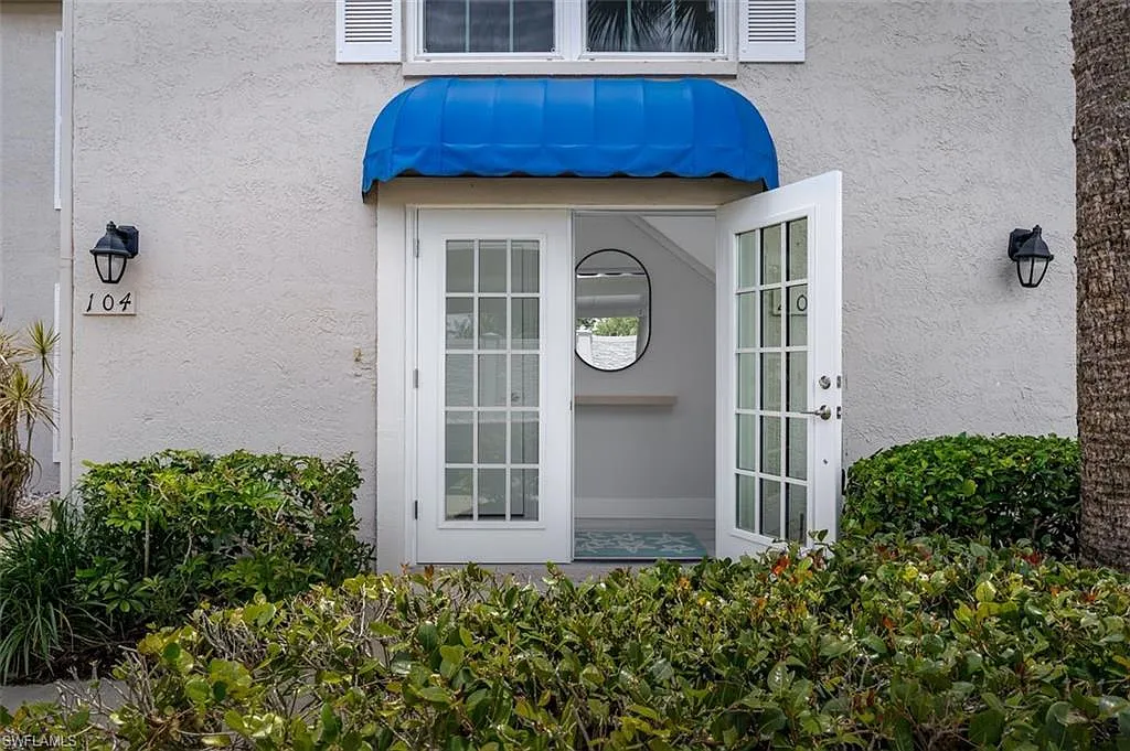 2 bed, 2.0 bath, 1516 sqft, $7,000 — Photo 2