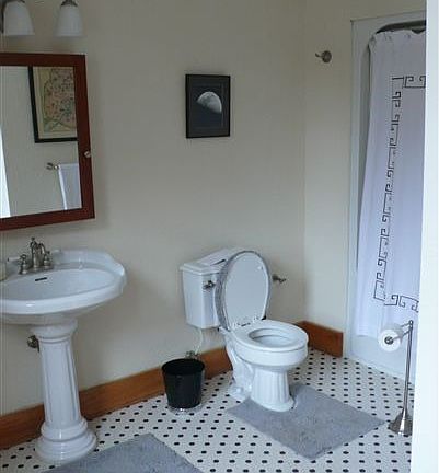 401 Master Bath