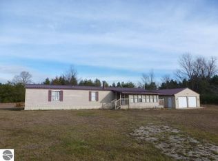 1209 Phelps Rd NE, Kalkaska, MI 49646