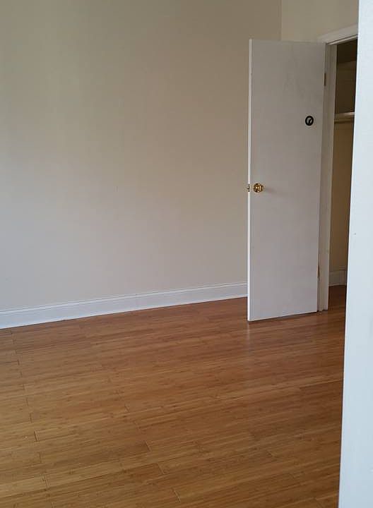 1st image of 100 E 18th St APT 4D