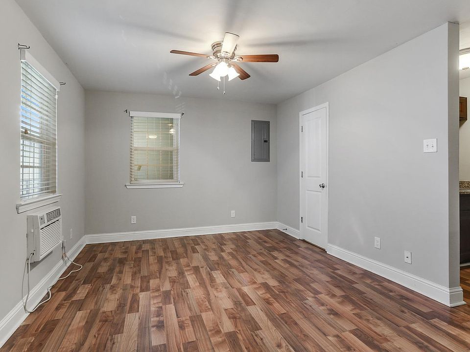 1st image of 2309 Baronne St APT 18