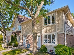 2079 The Collegeway #60, Mississauga, ON L5L3M1