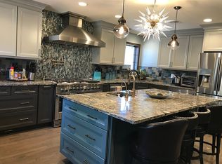 1362 Taft Rd, Teaneck, NJ 07666