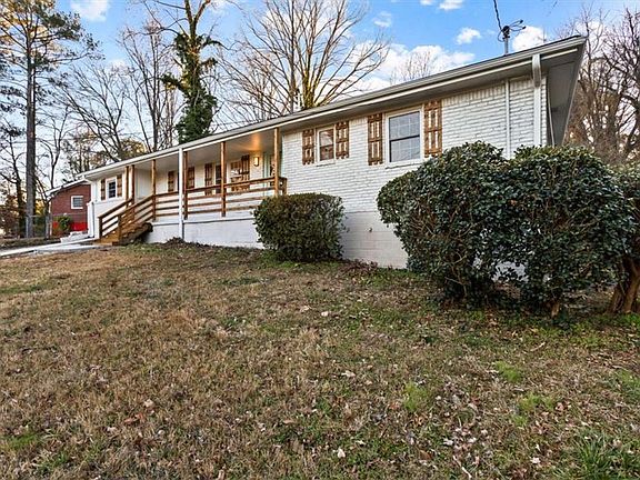 2nd image of 1891 Valley Ridge Dr SW