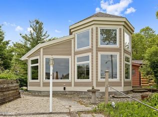 2229 Lake Shore Dr, Long Beach, IN