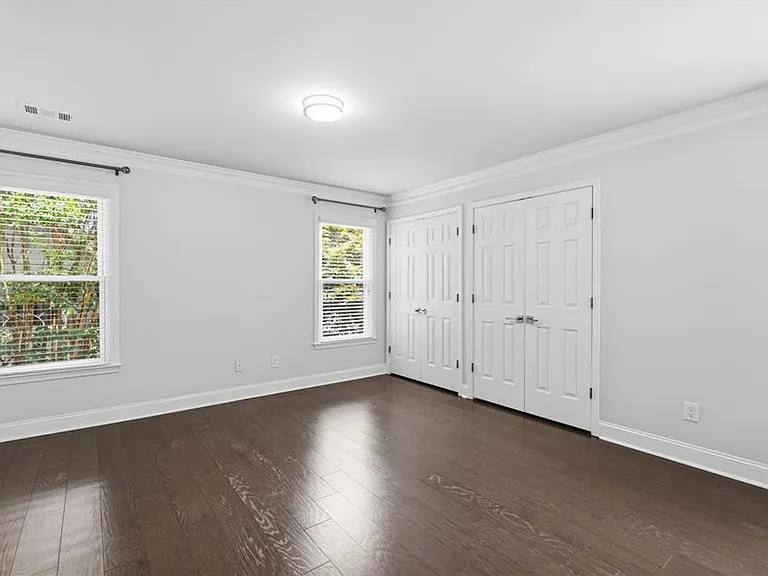 100 Cabots Cove Ct — Photo 52