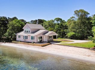 97 Willow Run Dr, Barnstable, MA 02630