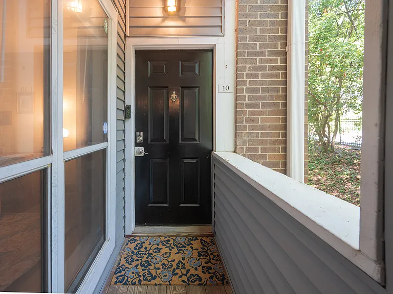 2500 Cranbrook Ln #10 — Photo 40