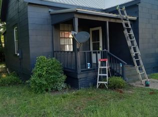 2 Barry Ave, Lagrange, GA 30241