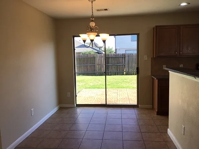16215 Ranchland Ln — Photo 6