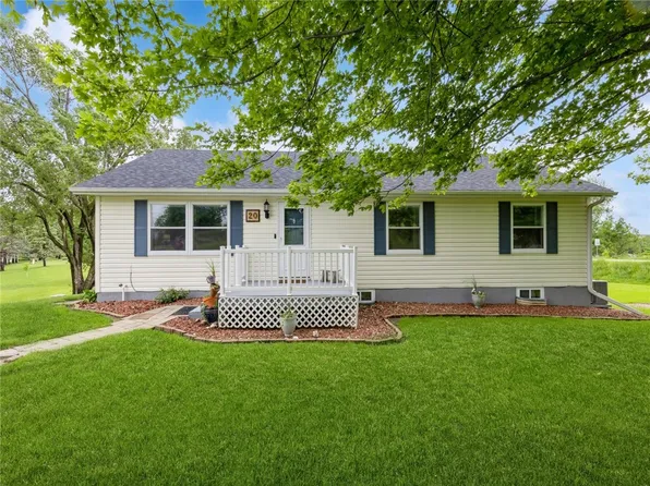 20 Juniper Ave, Kellogg, IA 50135
