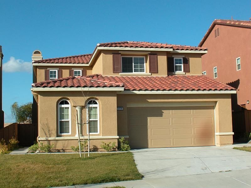 1st image of 5228 Bay Crest Ln