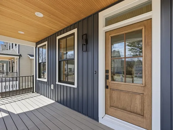 33 Landy Ave, Florence, MA 01062