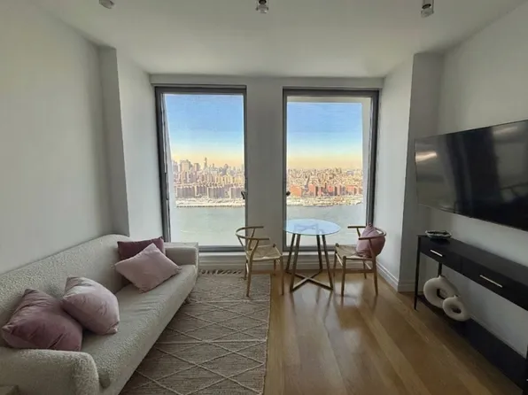 347 Kent Avenue image 1 of 14