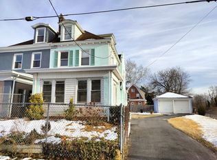 32 Newell Ave, Trenton, NJ 08618