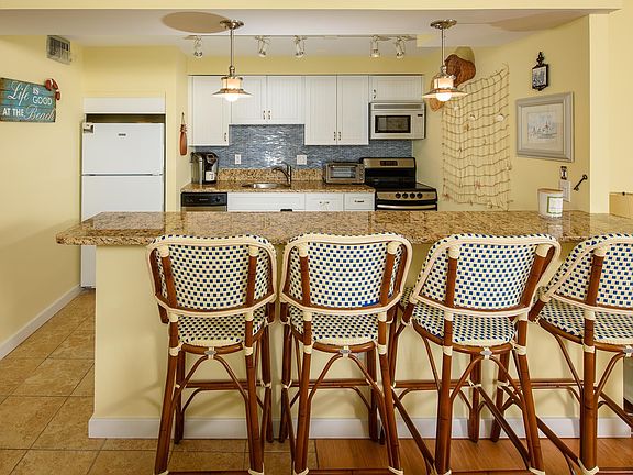 4th image of 9100 Beach APT 403