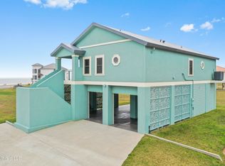 160 Kittiwake Dr, Pass Christian, MS 39571