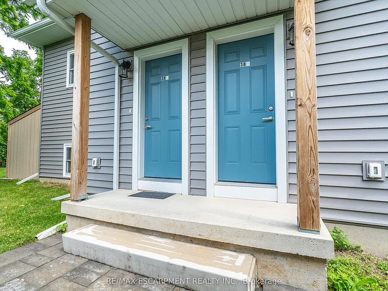 38 Viewpoint Ave #2 — Photo 13