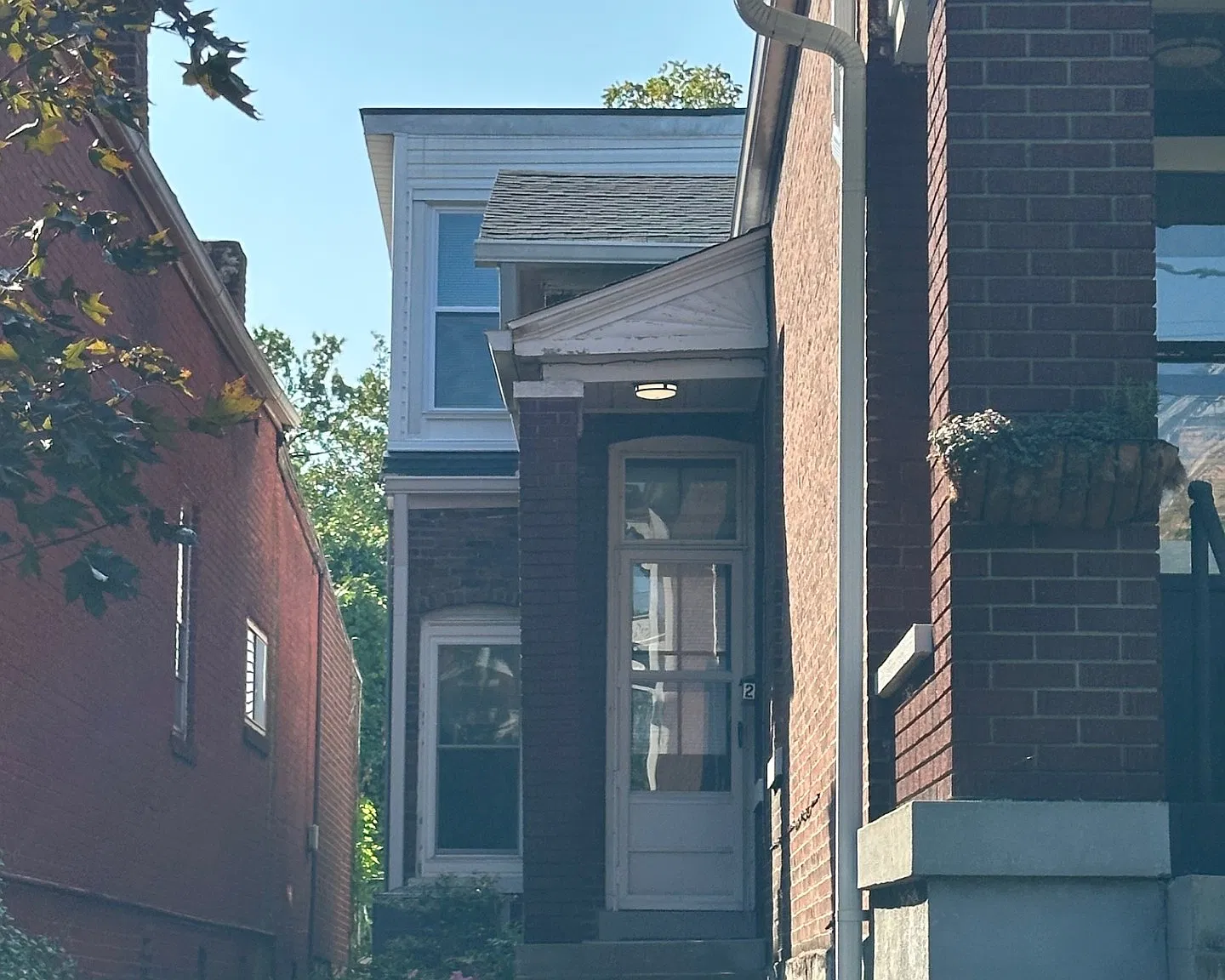 1 bed, 1100 sqft, $1,200 — Photo 2