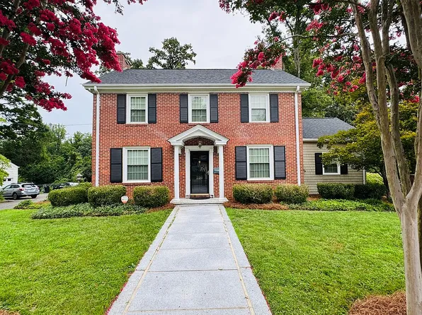 224 Grace St, Mount Airy, NC 27030